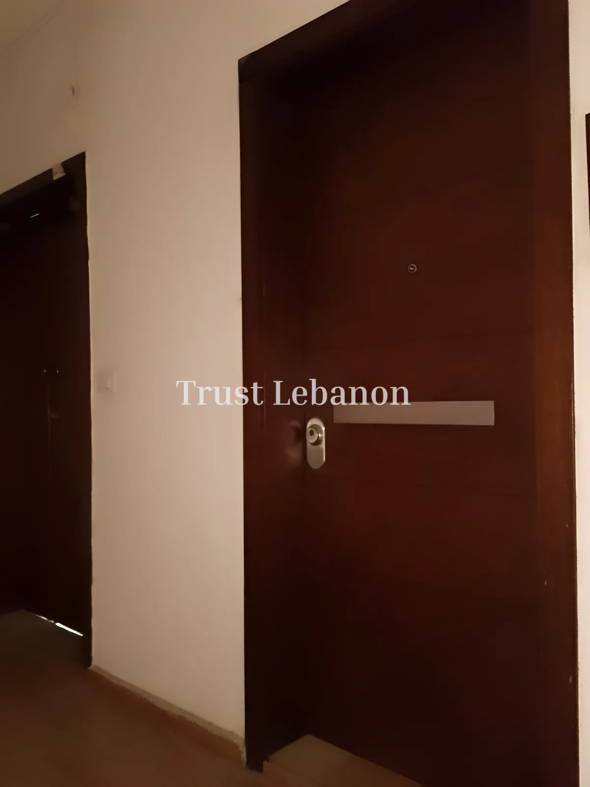 Office for rent in Achrafieh