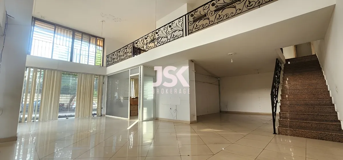 Shop for Rent in Ain el remmeneh, Lebanon