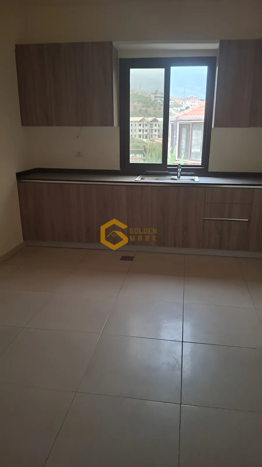 Apartment for Sale in Kfaraakka