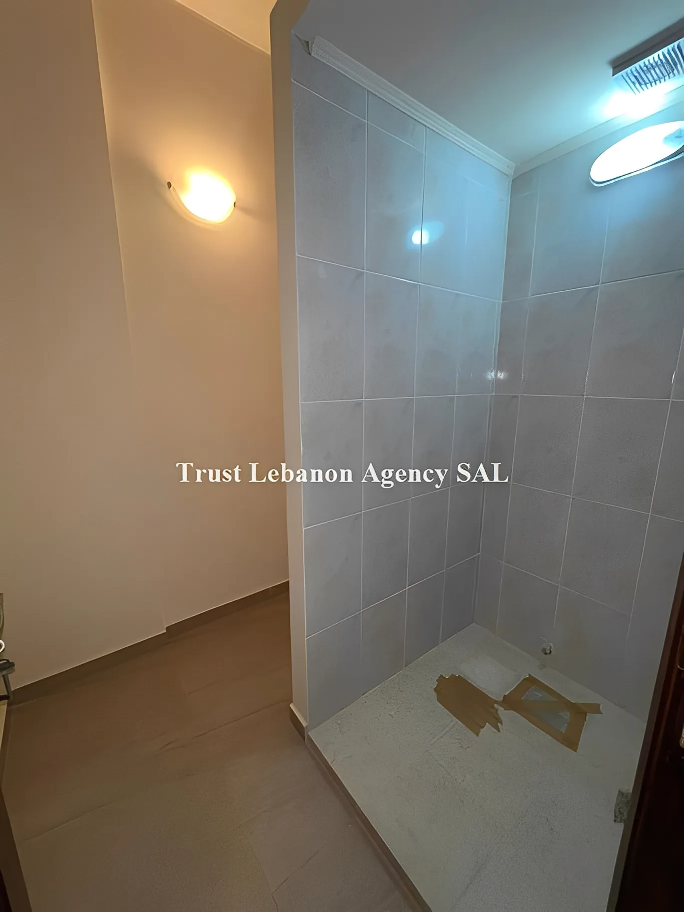 Apartment for Sale in Batroun, Kfar Aabida