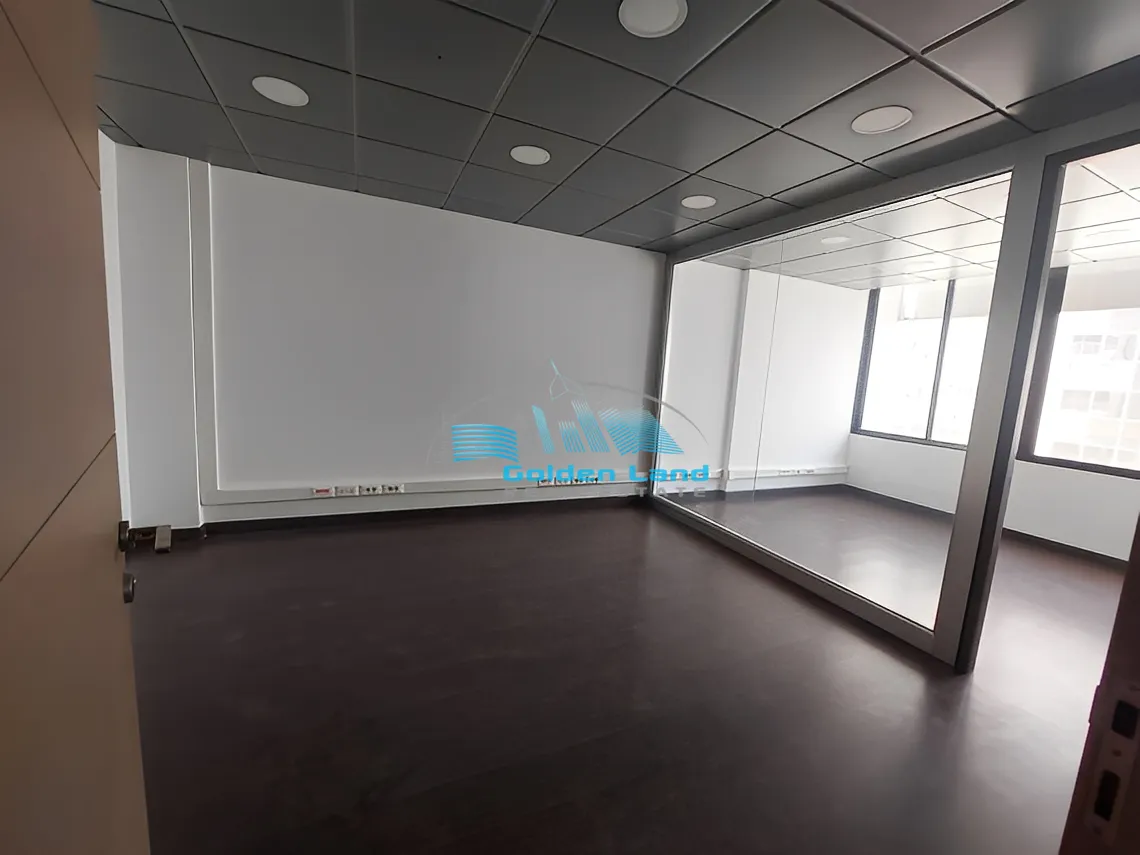 Office for rent in Jal El Dib