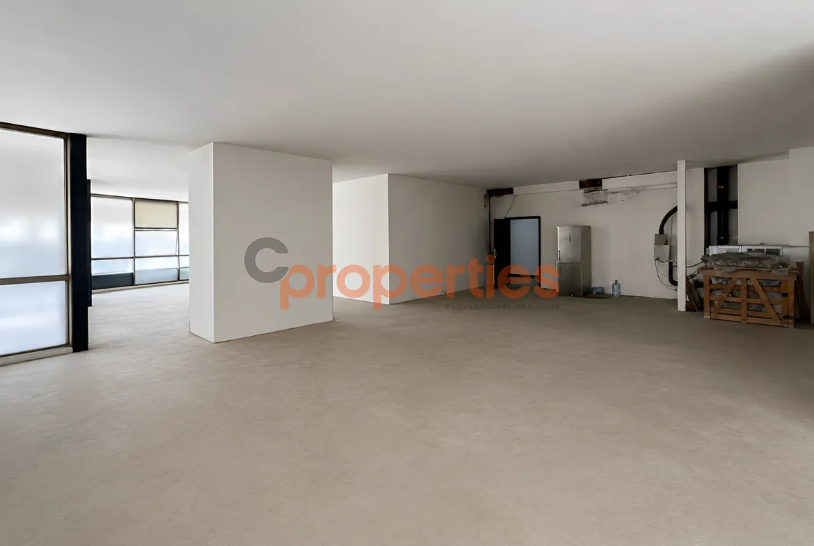 Showroom for Sale in Achrafieh