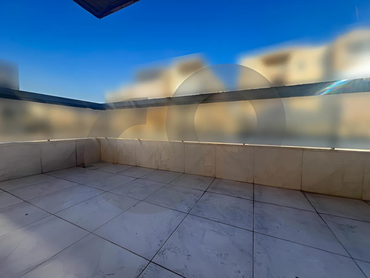 Apartment for Sale in Maalaqah, Lebanon - 2 bed, 2 bath