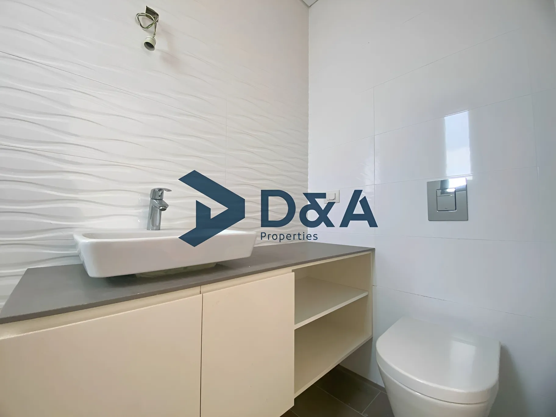 Apartment for rent in Ain Al Mraiseh, Beirut, Lebanon