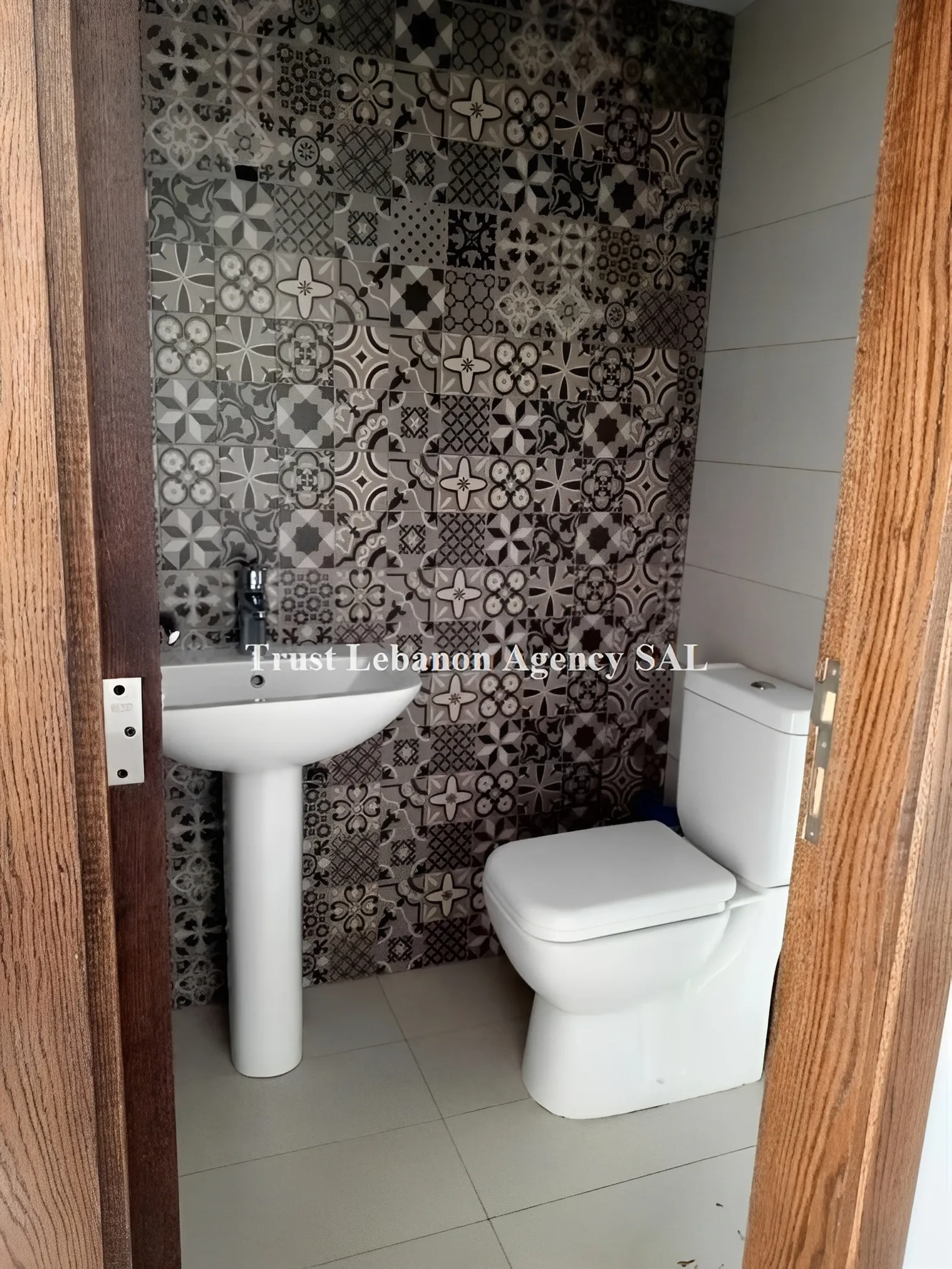Apartment for Sale in Metn Dbayeh Lebanon - 3 bed, 3 bath
