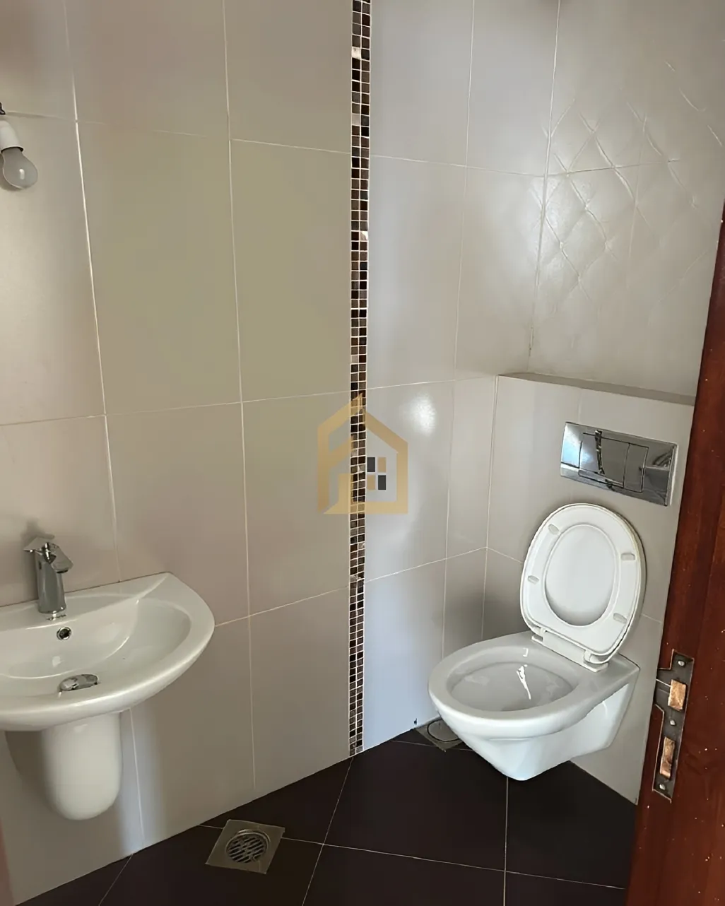 Apartment for sale in Monteverde Main Street