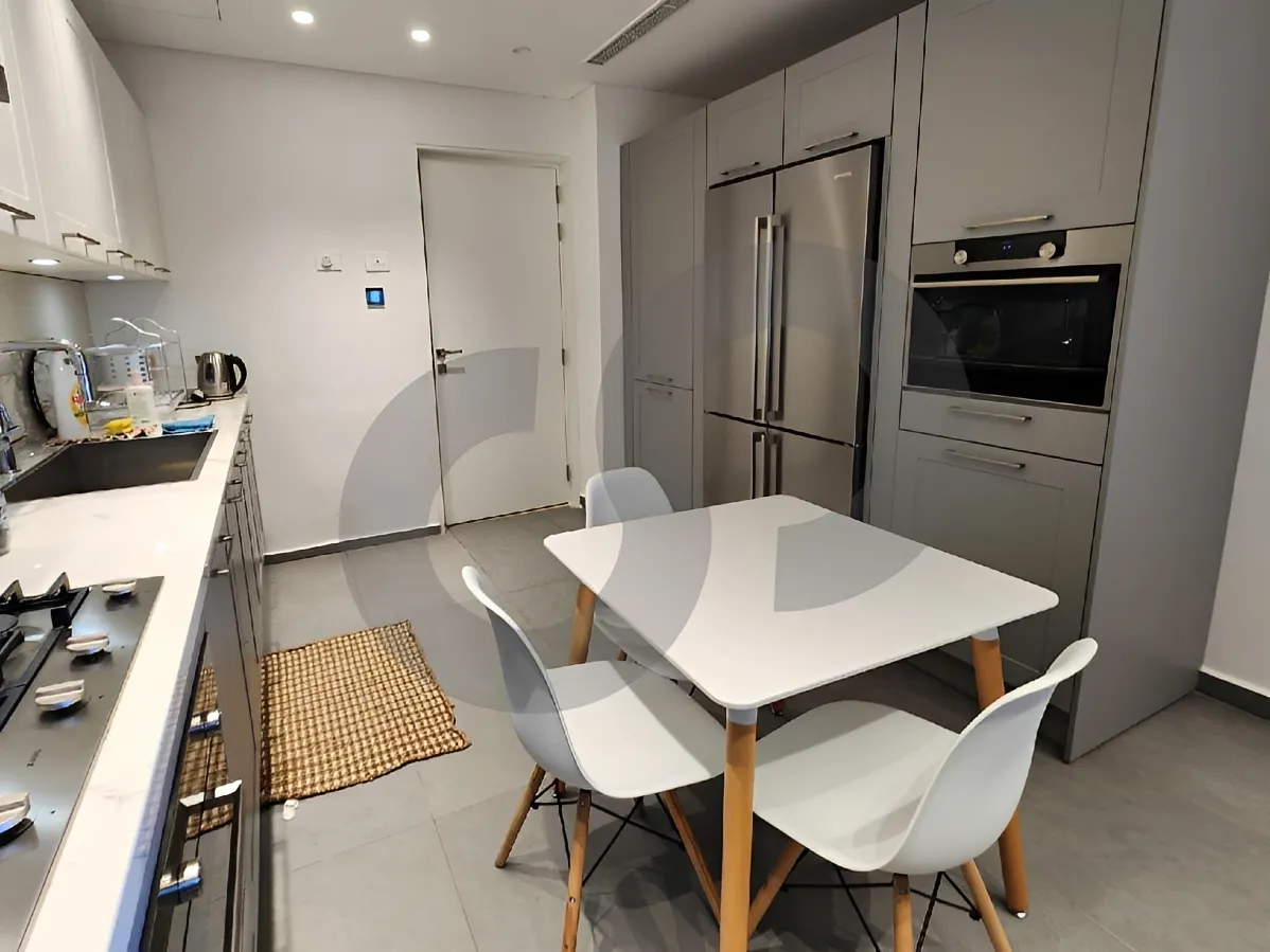 Apartment for Sale in Ramlet El Baida, Bayrut, Lebanon