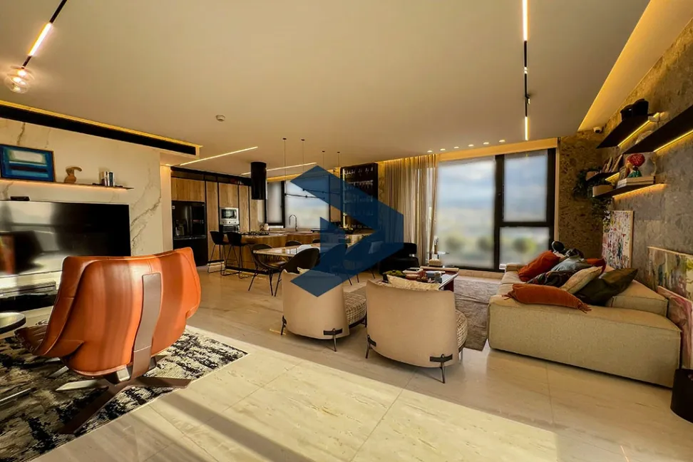 Apartment for sale in Achrafieh, Beirut, Lebanon - 3 bed, 4 bath