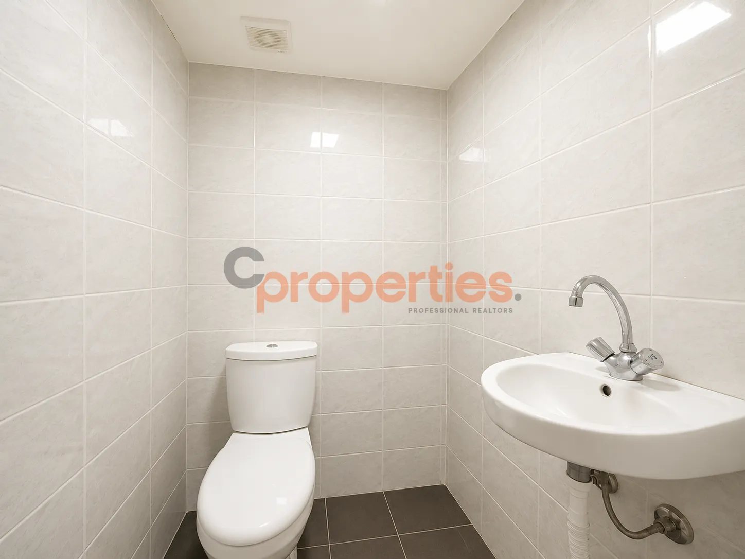 Shop for Rent in Wadi El Chahrour El Suflah