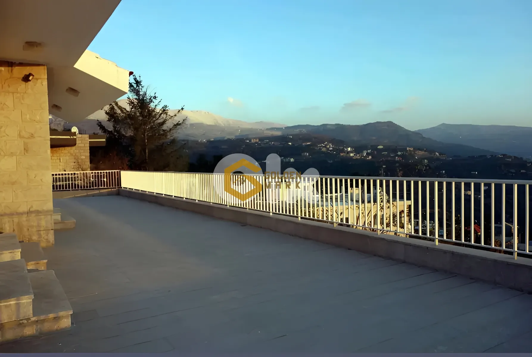 Villa for Sale in Kfardebian - 4 bed, 5 bath