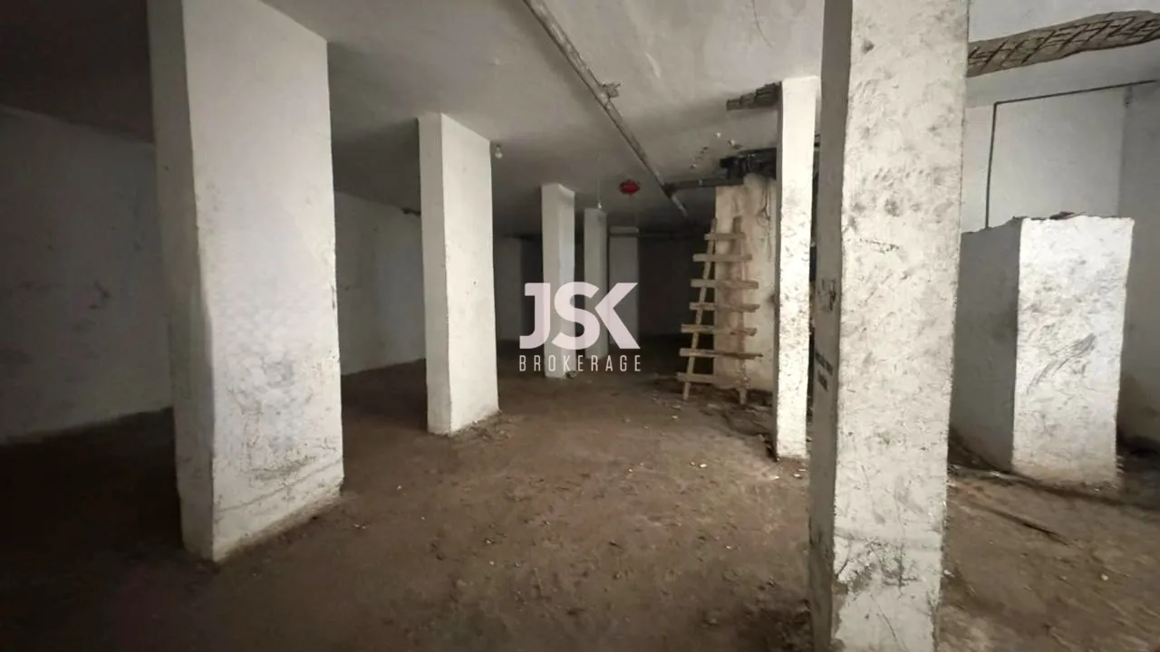 Warehouse for Sale in Naqqache