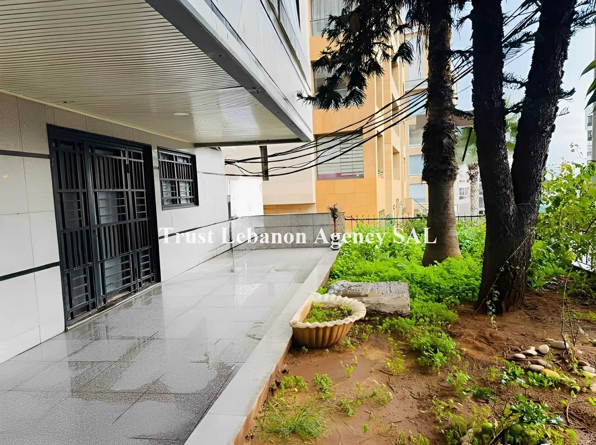 Office For Sale in Beirut, Bir Hasan