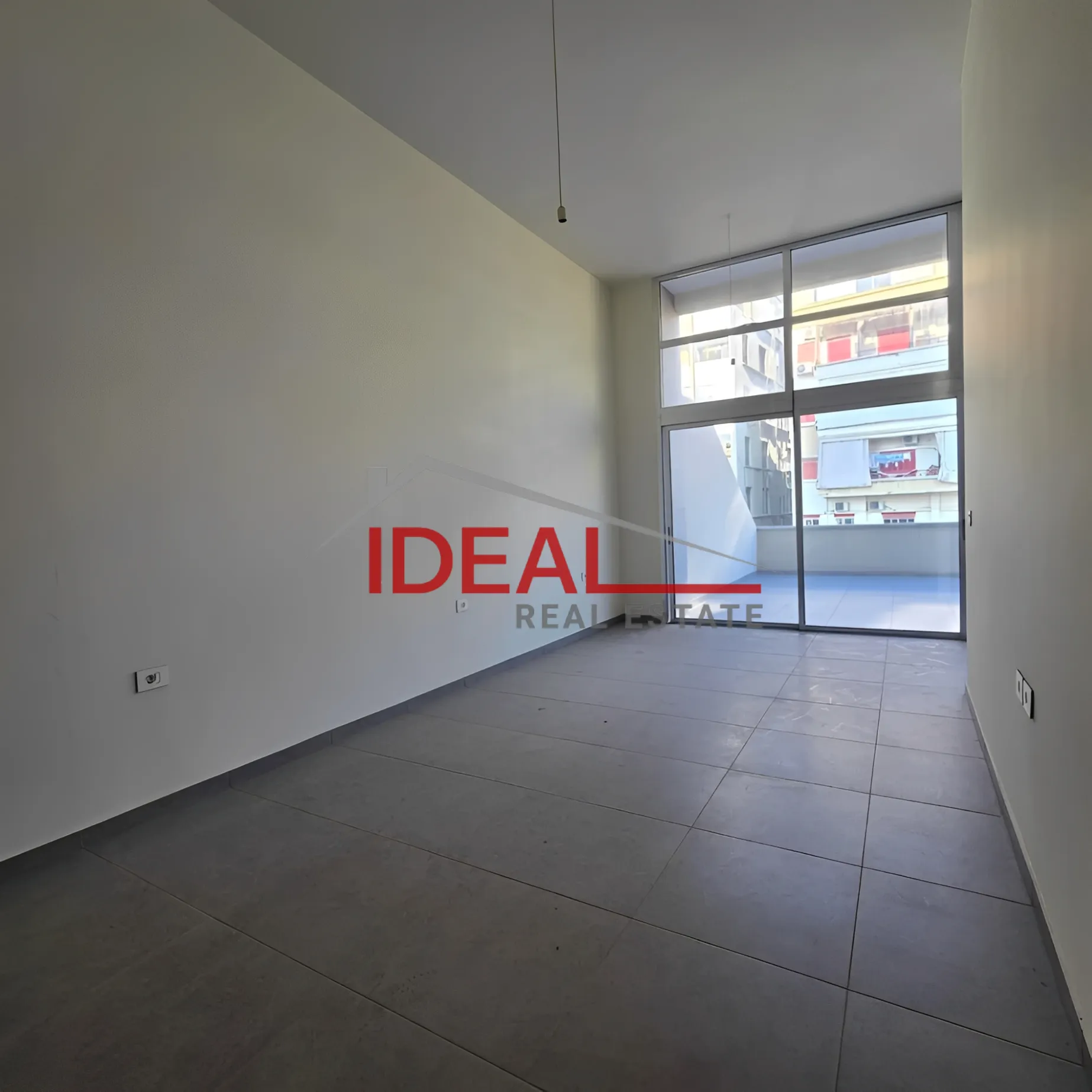 Office for Rent in Forn El Chebbak, Lebanon
