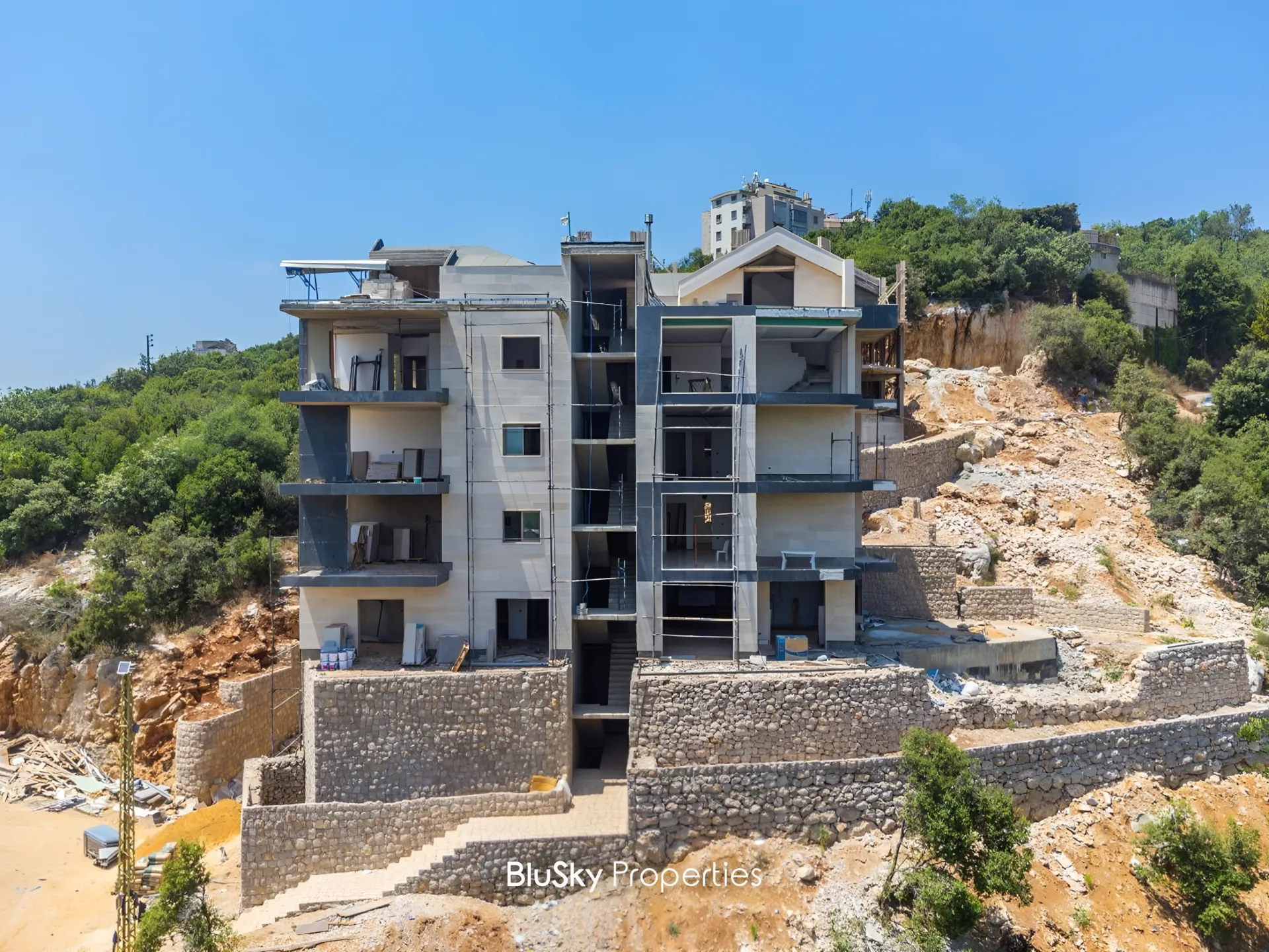 Apartment for sale in Ajaltoun, lebanon - 3 bed, 3.0 bath