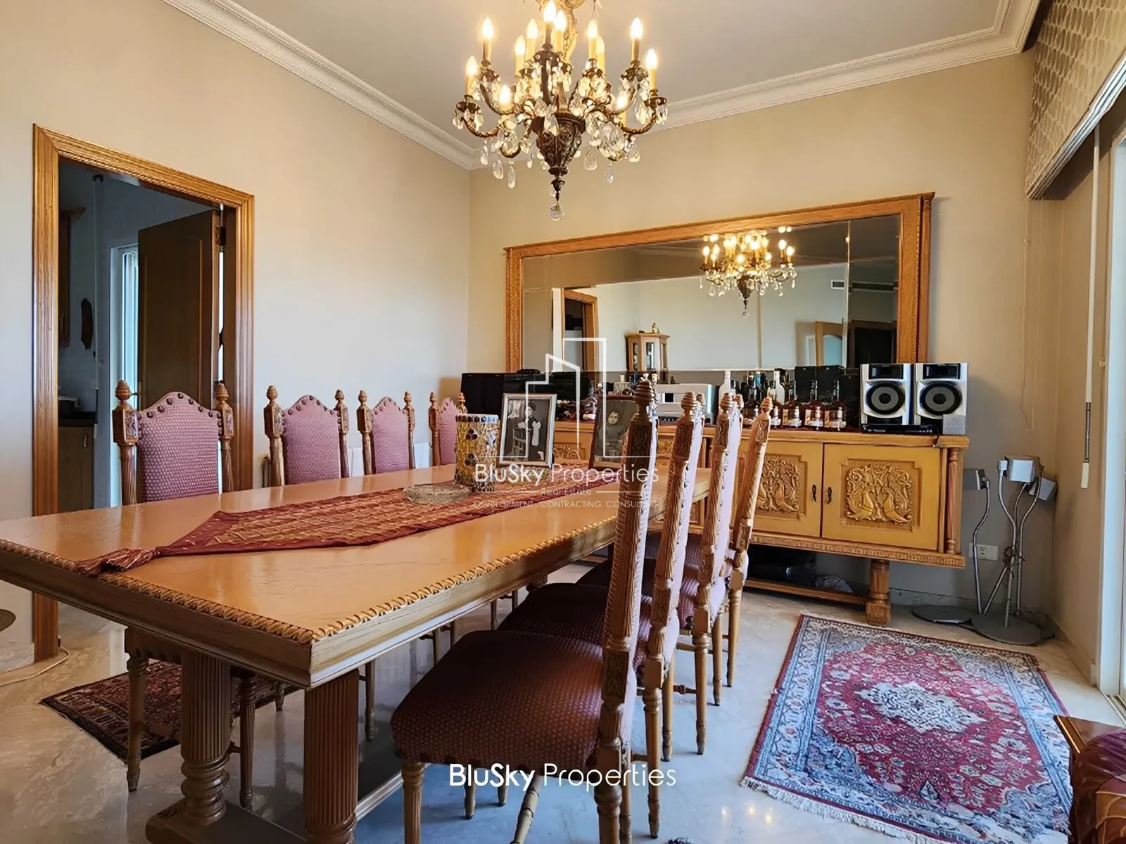 Apartment for Sale in Ain Saade - 3 bed, 4 bath