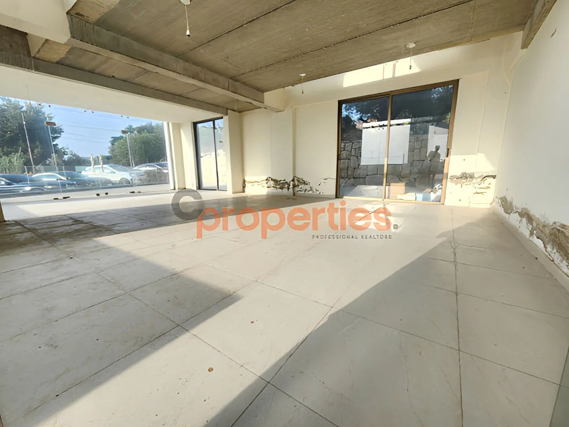 Shop for Rent in Aamchit