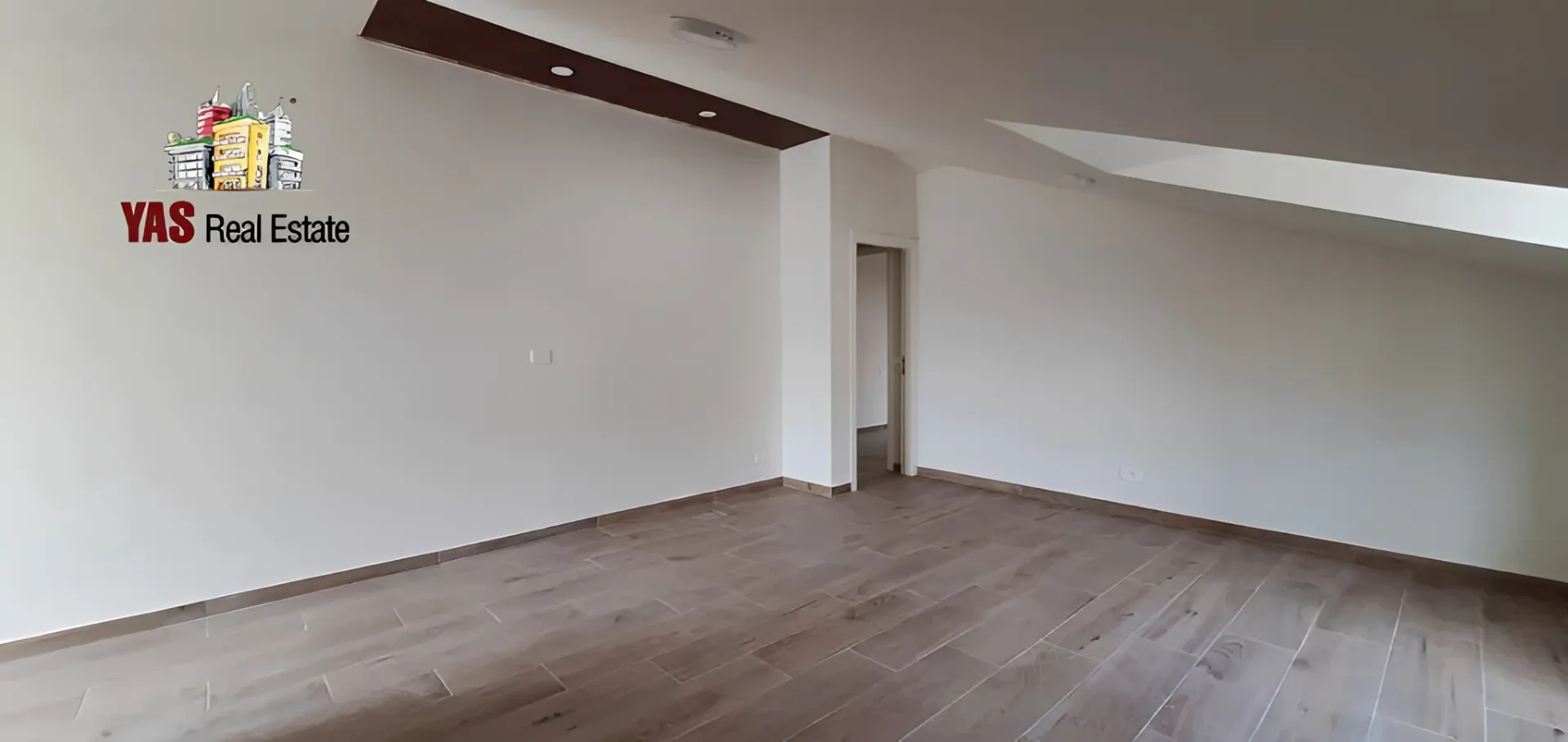 Apartment for Sale in Ballouneh