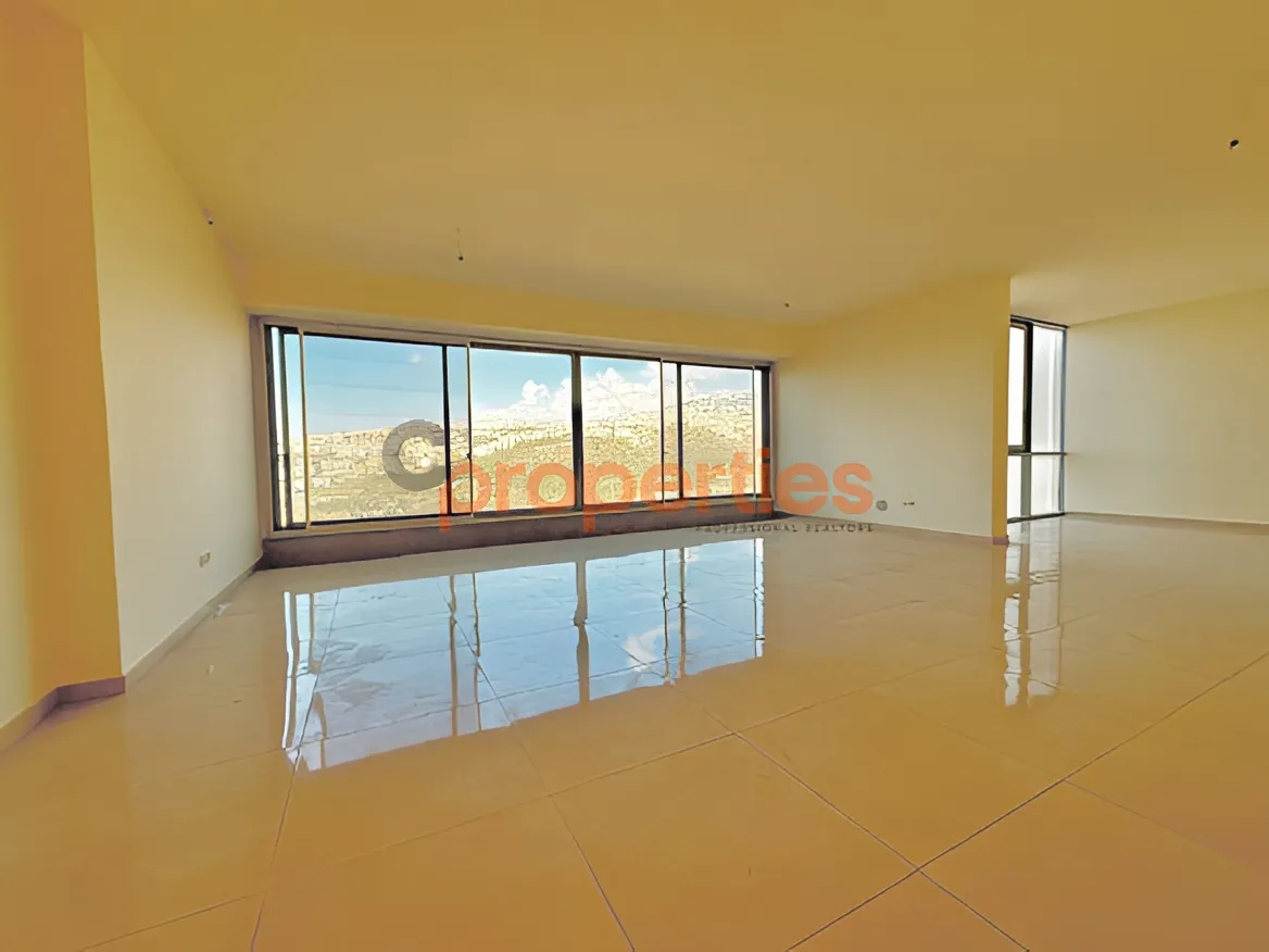 Apartment for Rent in Louaizeh - 3 bed, 5 bath
