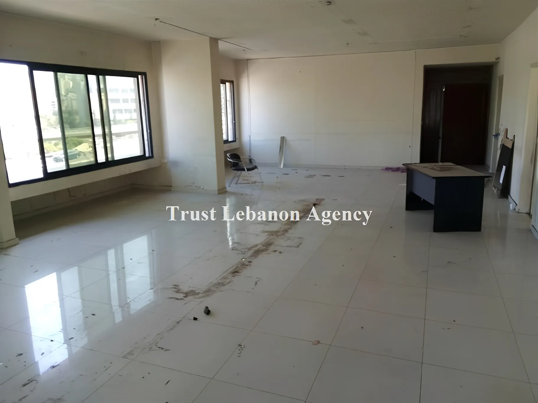 Office For Rent in Furn Al Chebak