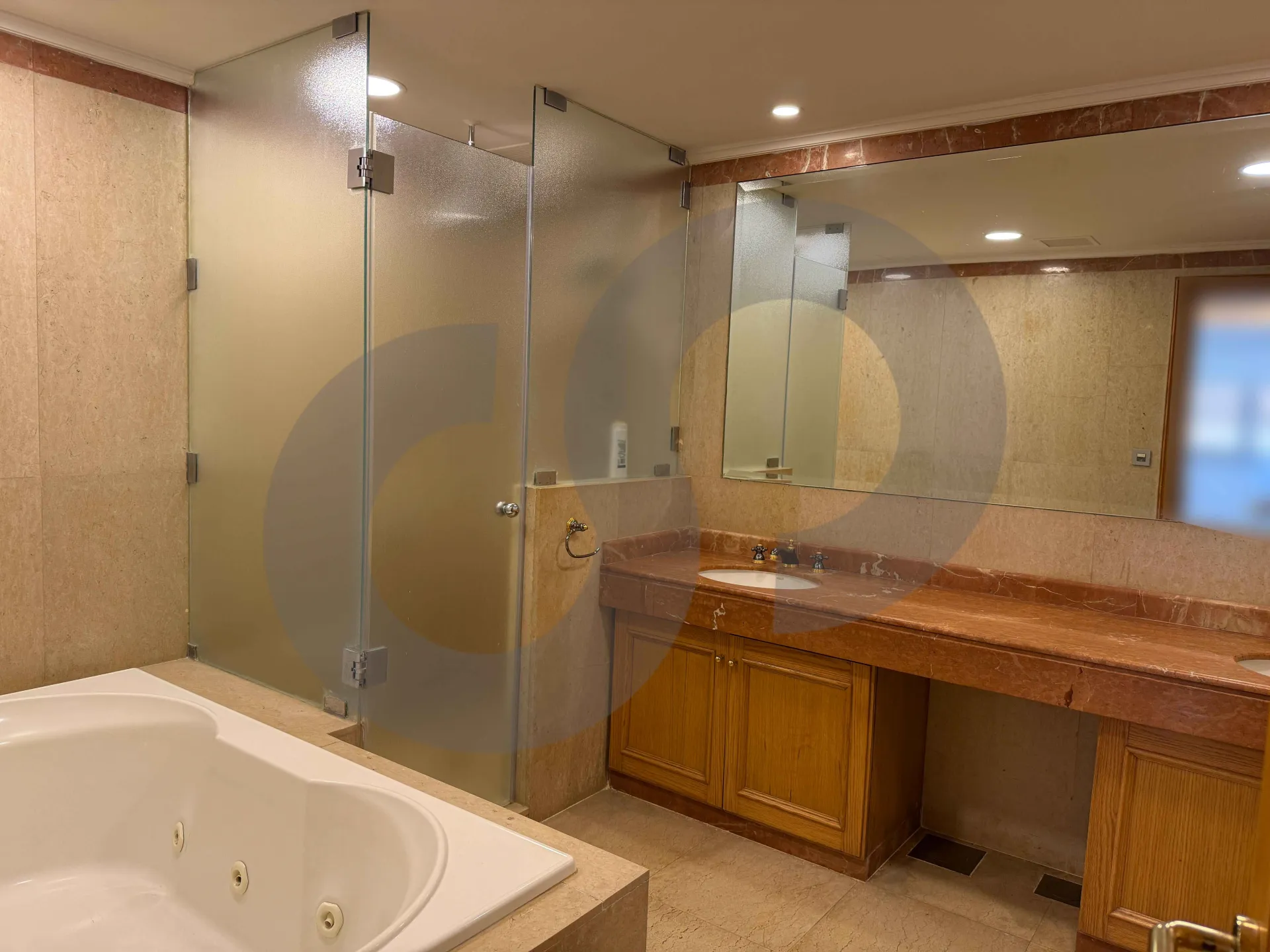 Apartment for Sale in Manara