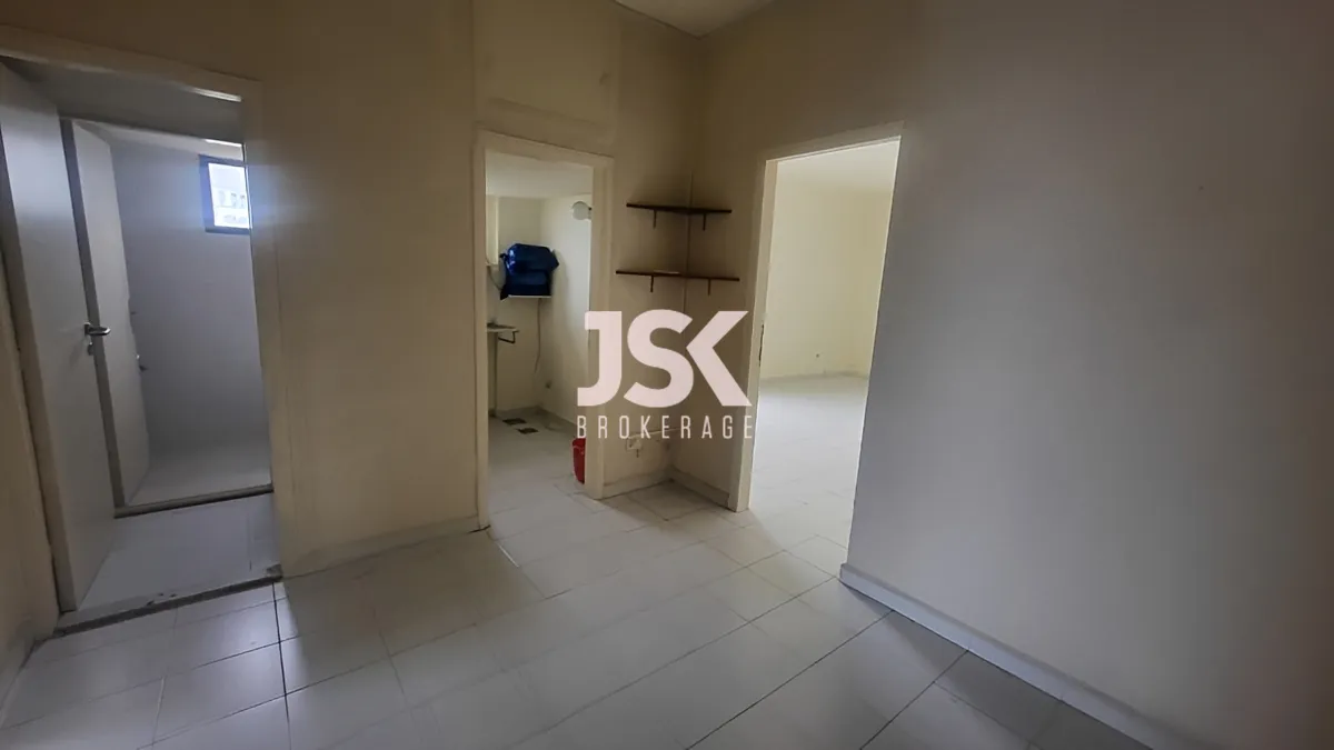 Office for rent in Sarba