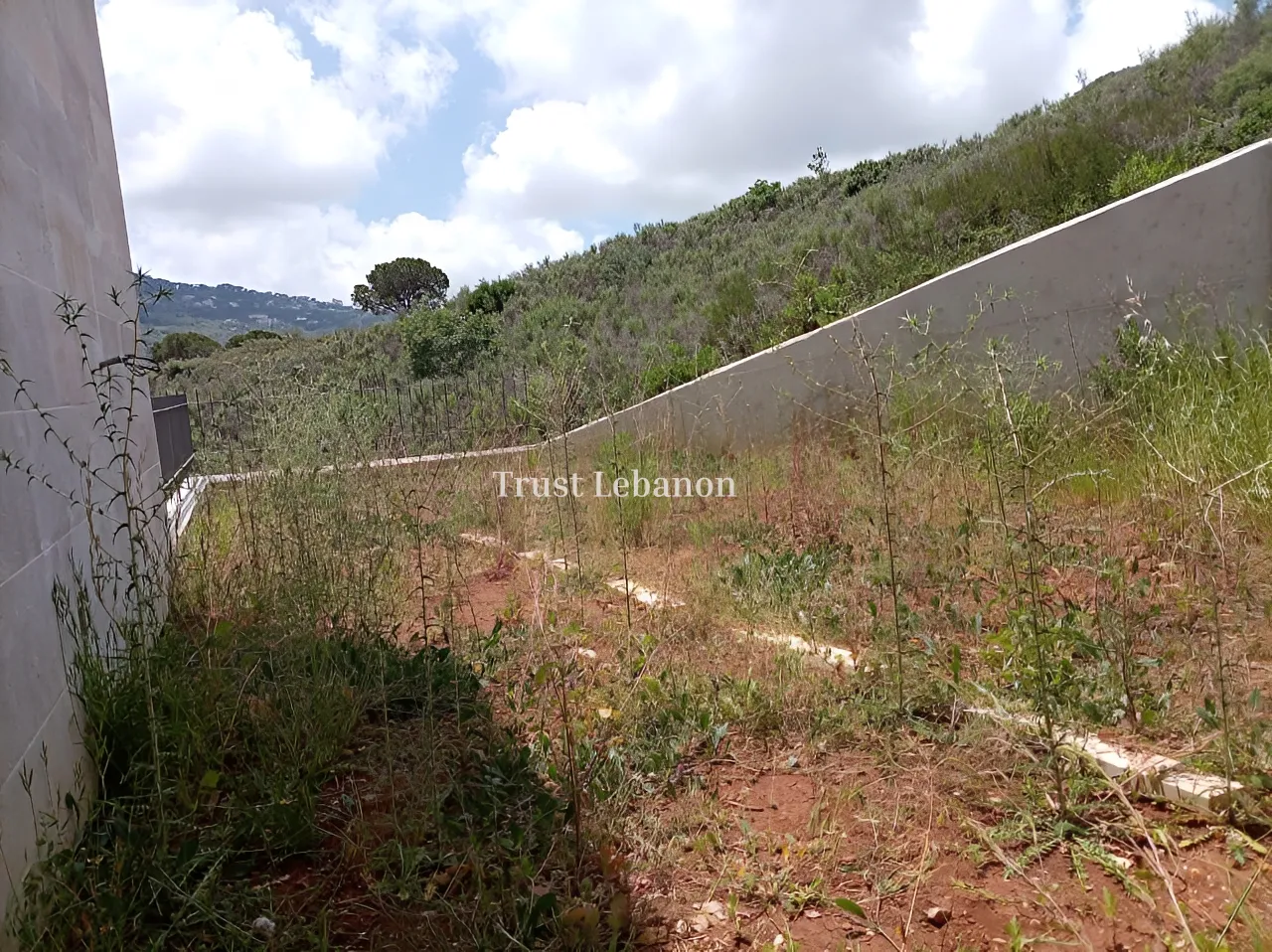 Apartment for sale in Bsefrine w Zahriye, Lebanon