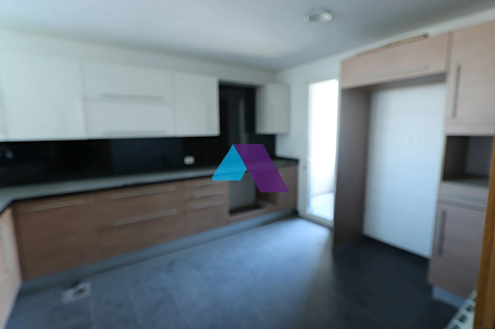 Apartment for Sale in Sassine