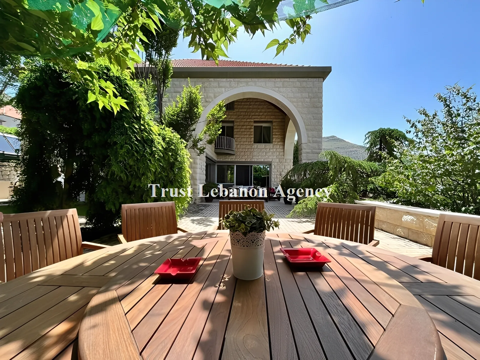 Villa for Sale in Metn Baskinta Lebanon