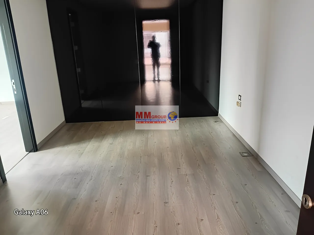 Office for rent in Dekwaneh