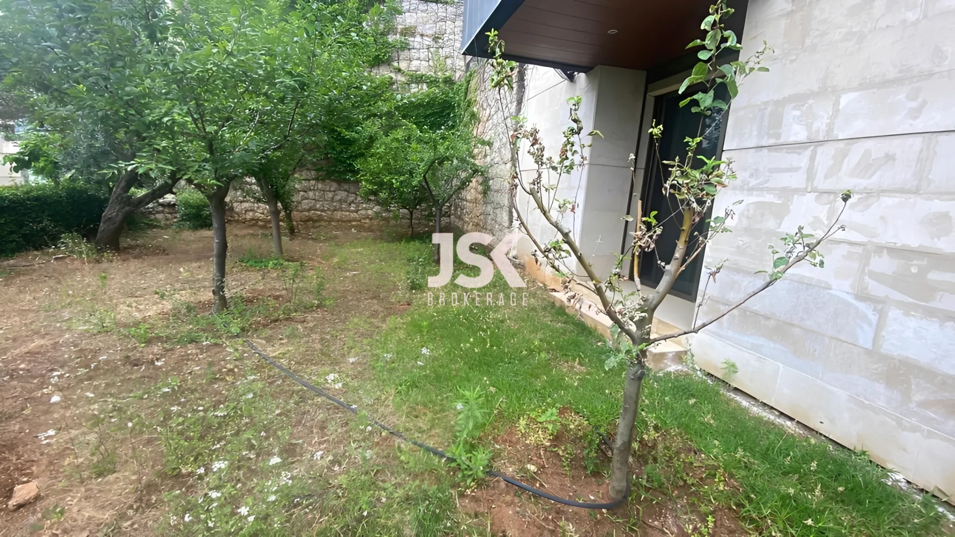 Apartment for Sale in Mtaileb