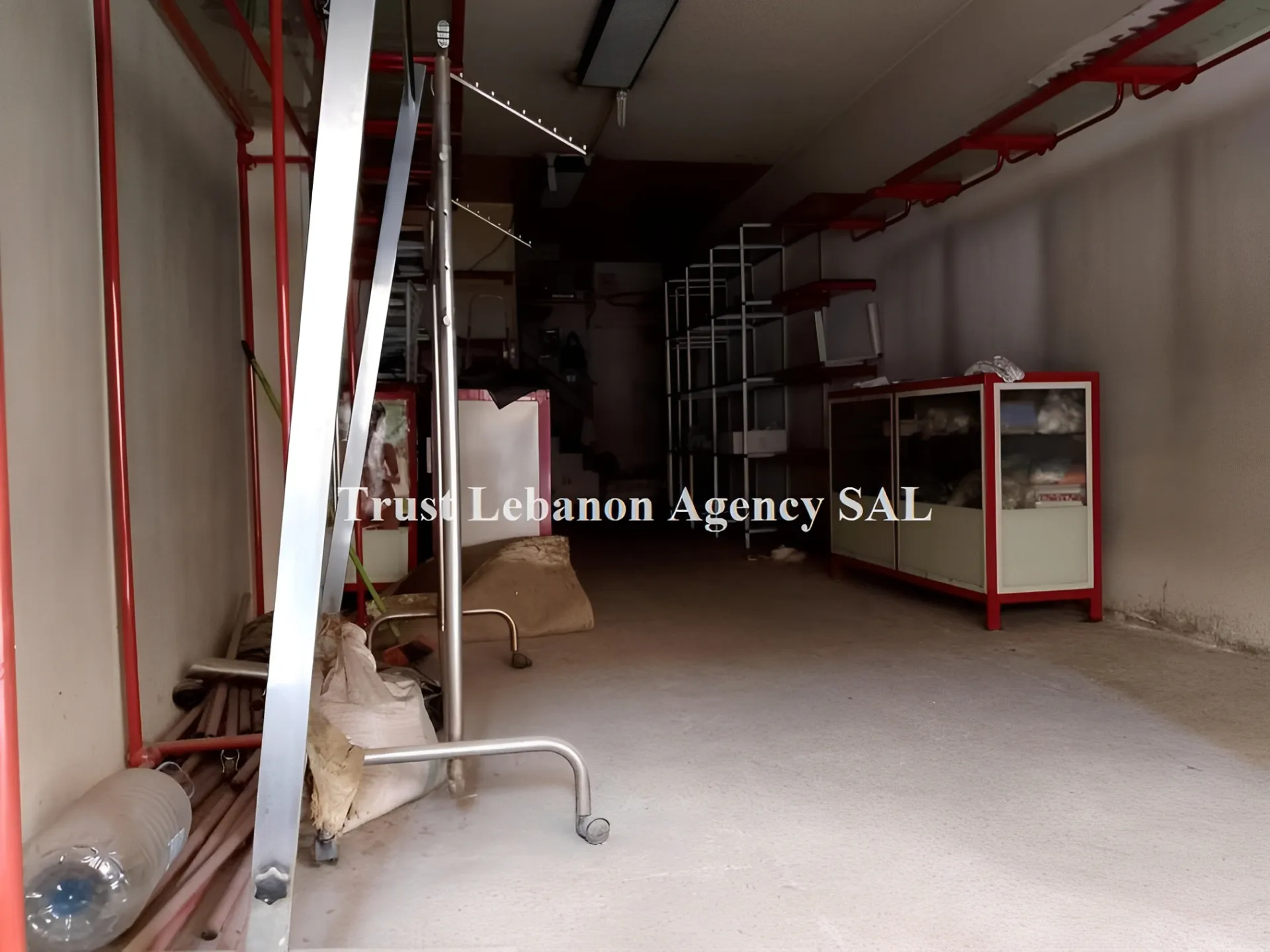 Shop for sale in Metn, Sid El Bauchrieh