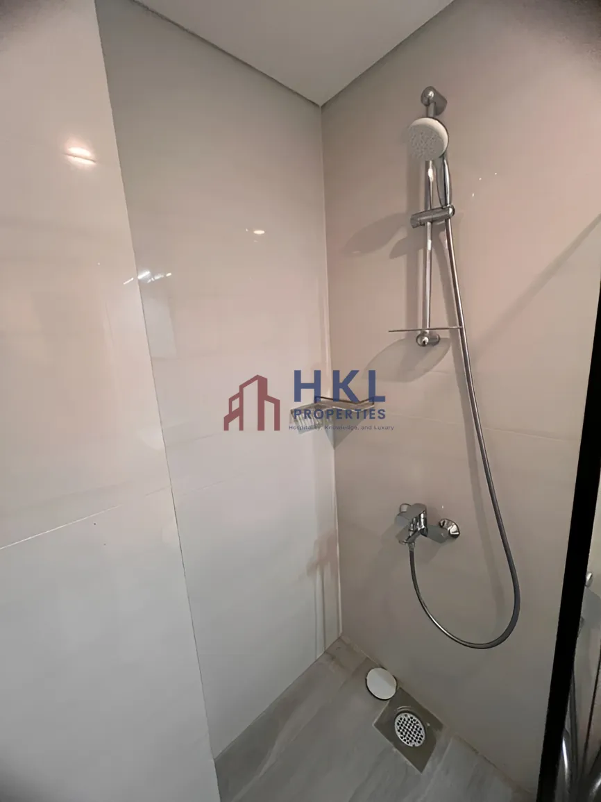 Apartment for rent in Hamra, Beirut, Lebanon - 2 bed, 2 bath