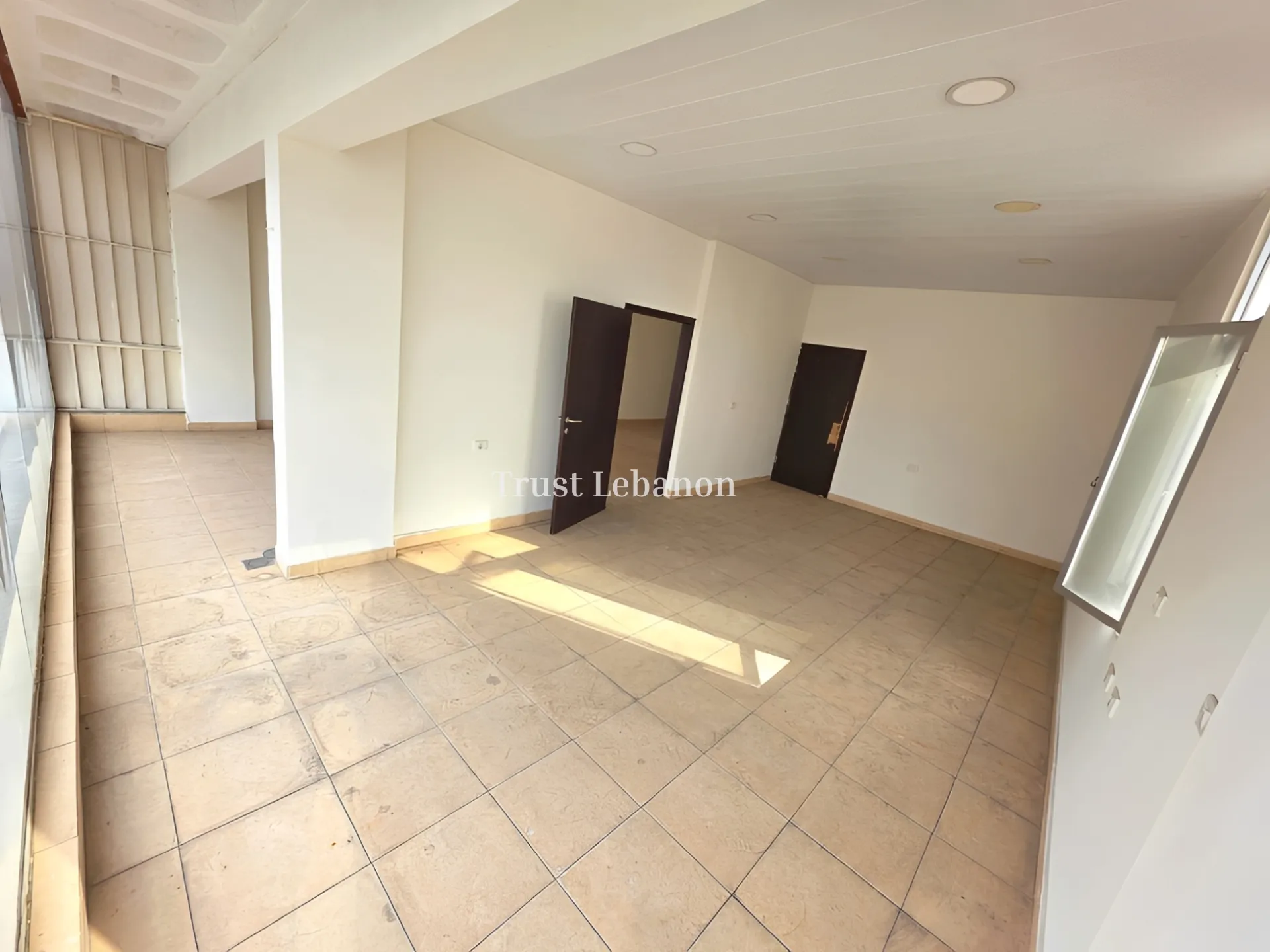 Office for rent in Zouk Mosbeh, Lebanon