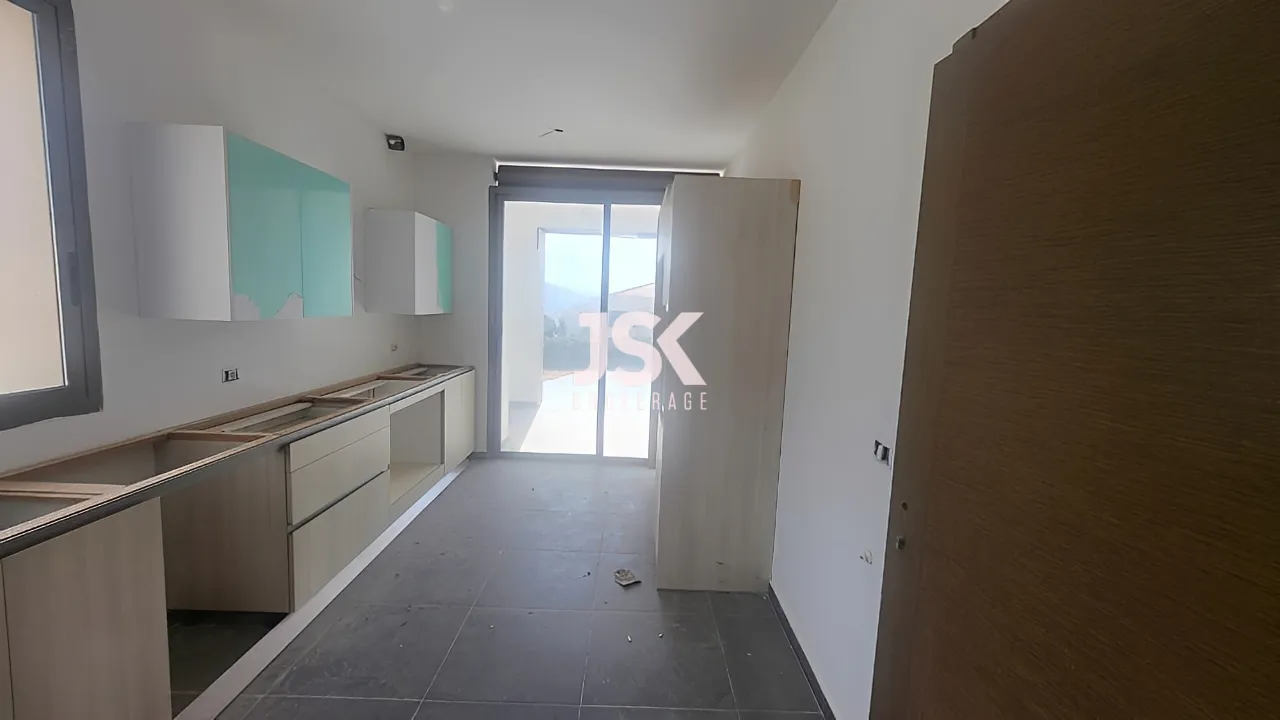 Apartment for Sale in Adma w Dafnah