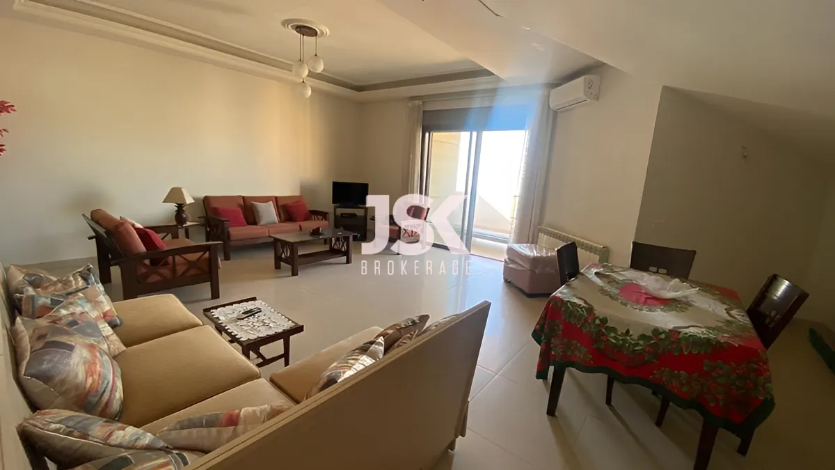 Apartment for Rent in Mazraat Yachoua, Lebanon - 2 bed, 3 bath