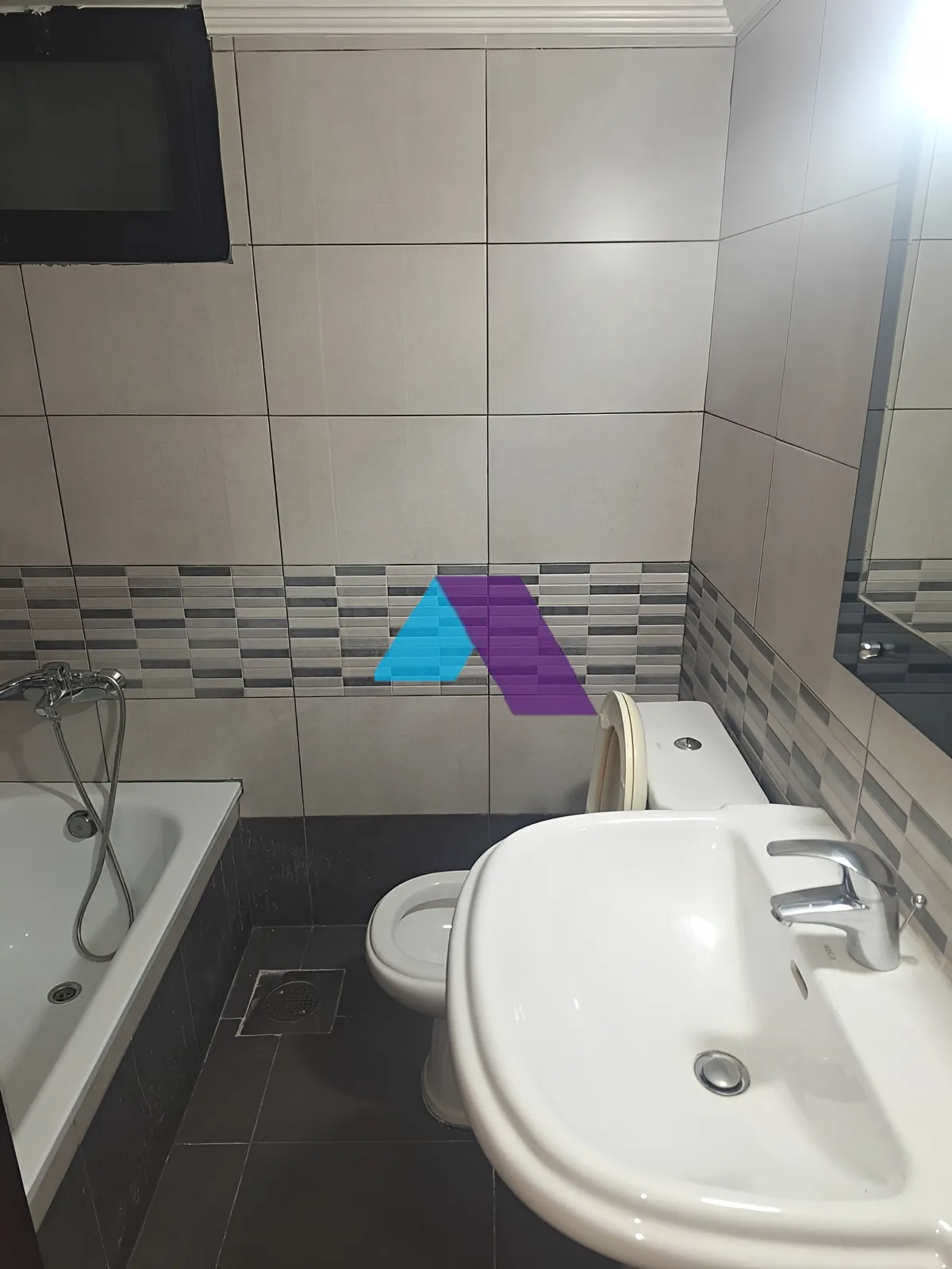 Apartment for Sale in Ain Saadeh