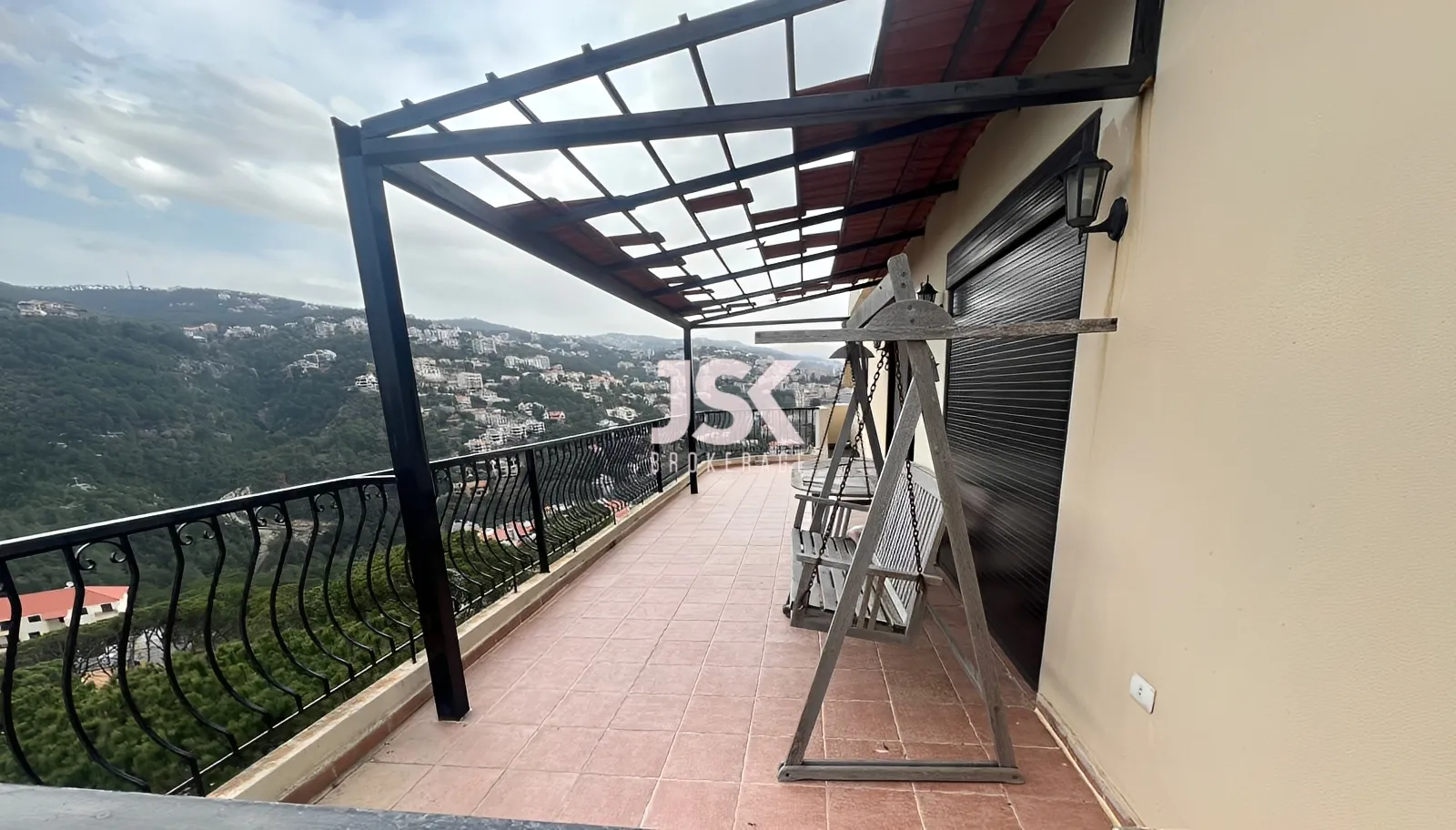 Apartment for Sale in Baabdat