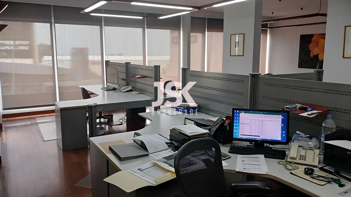 Office for Sale in Zalqa