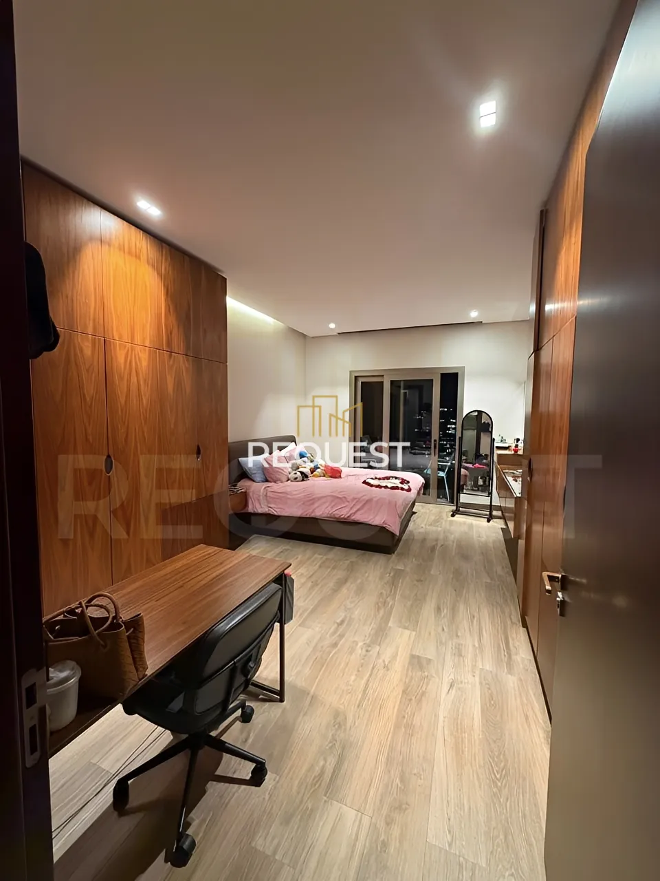 Apartment for rent in Spears, beirut, lebanon