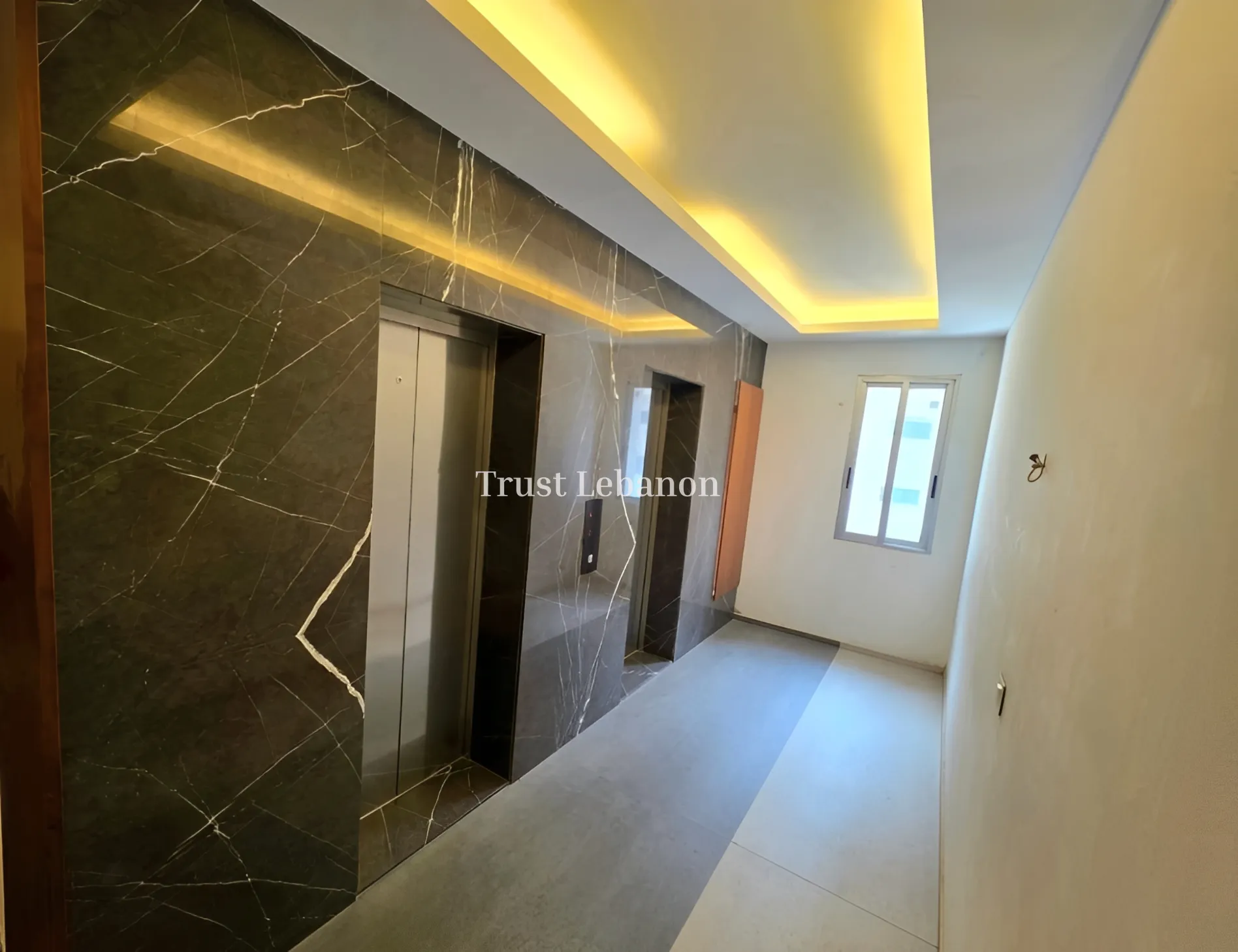 Office For Rent in Metn, Dbayeh