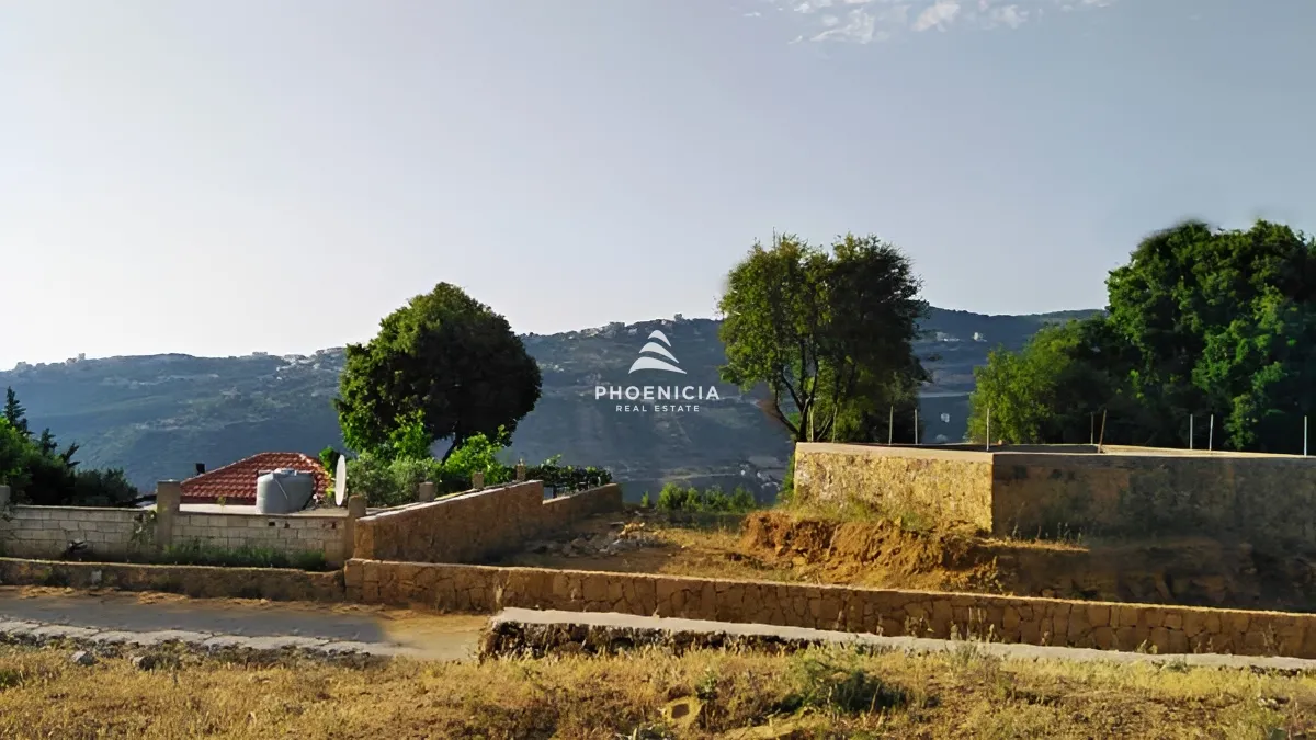 Land for Sale in Ain Ed Delb