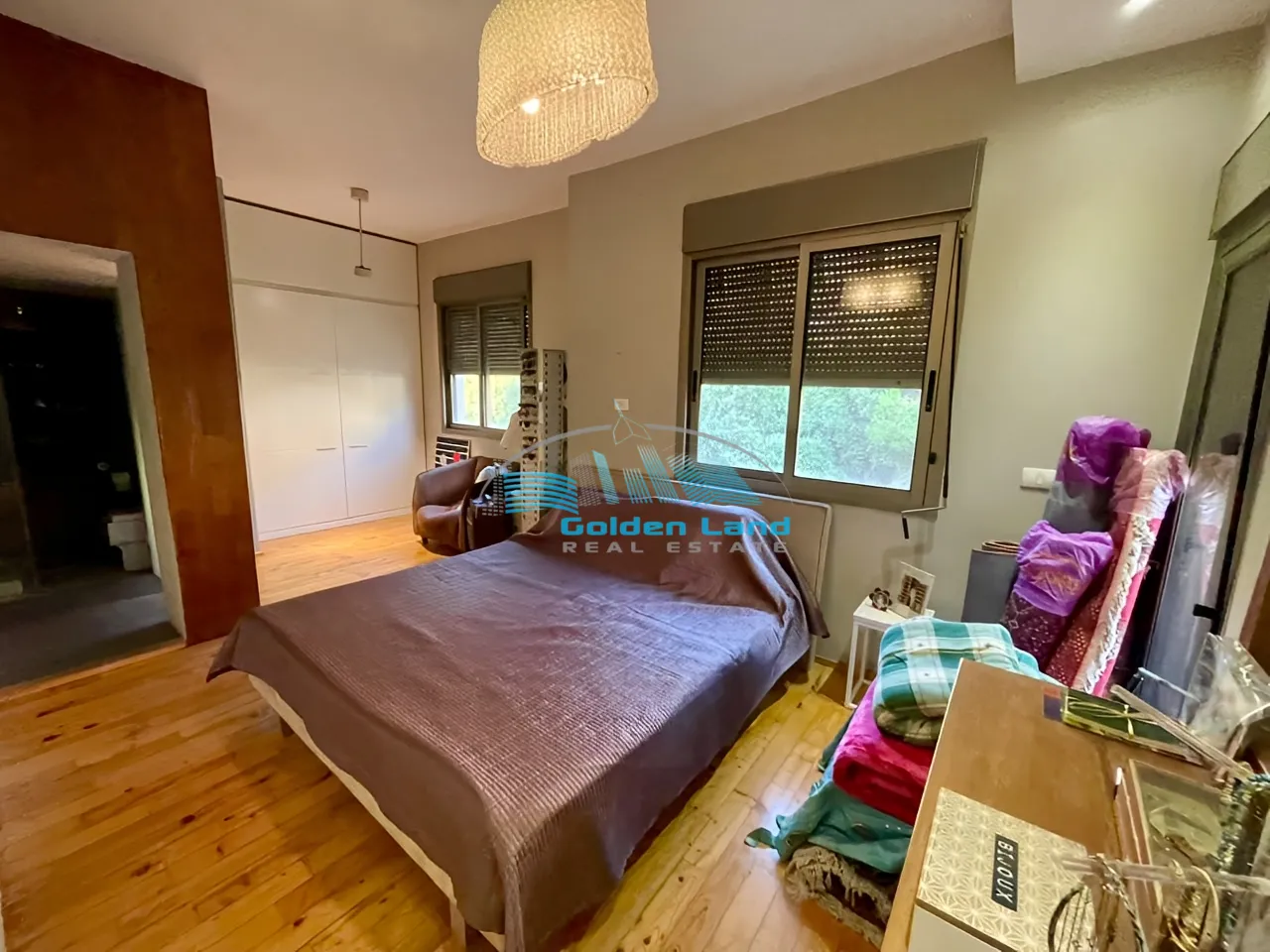 Apartment for Sale in Haret Sakher