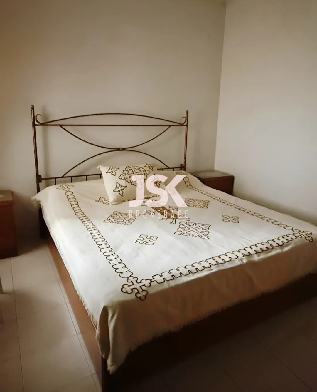 Apartment for Sale in Adma w Dafnah