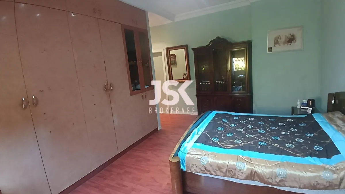 Apartment for Sale in Aaoukar, Lebanon