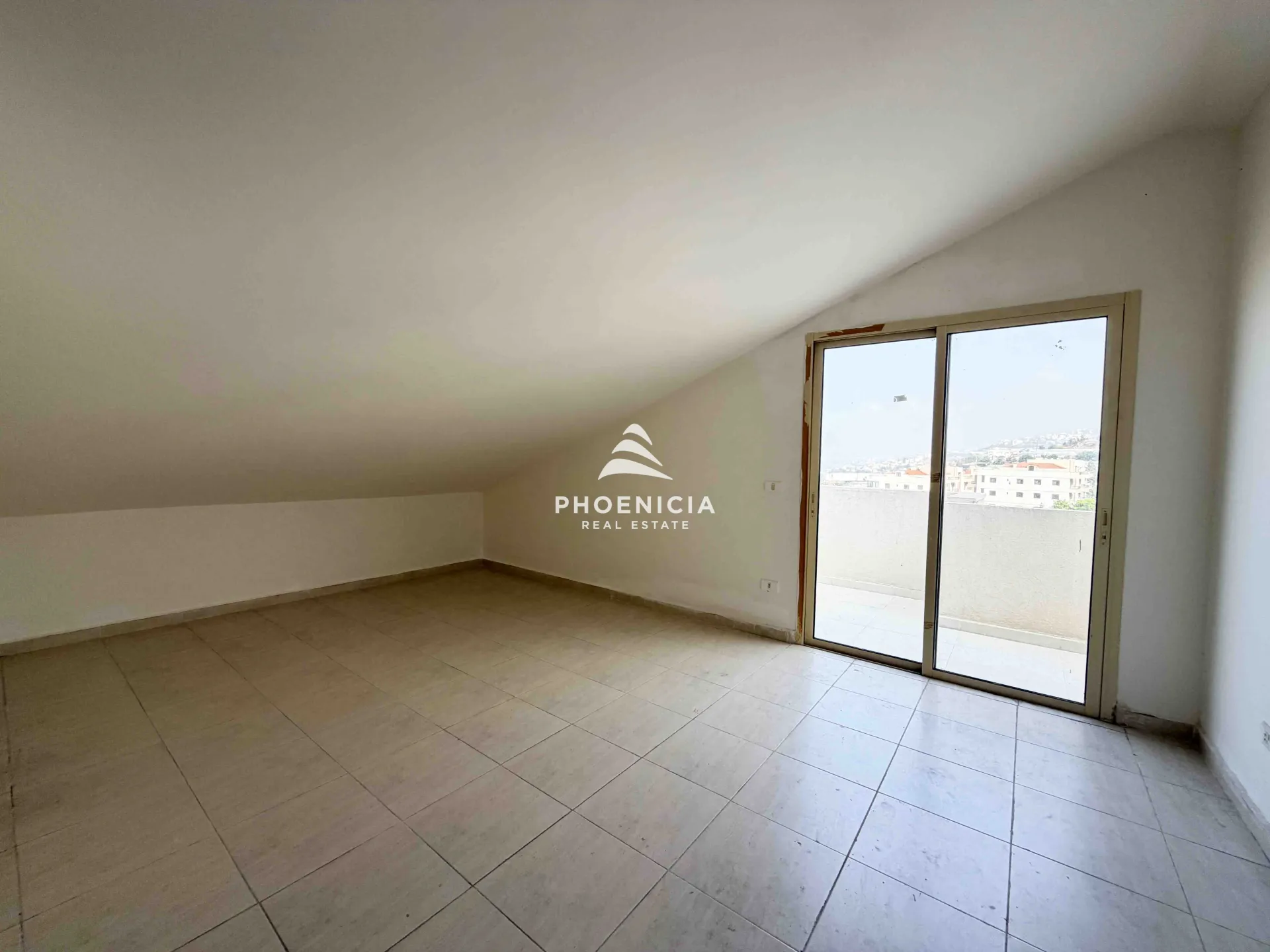 Apartment for Sale in Bouar, Lebanon
