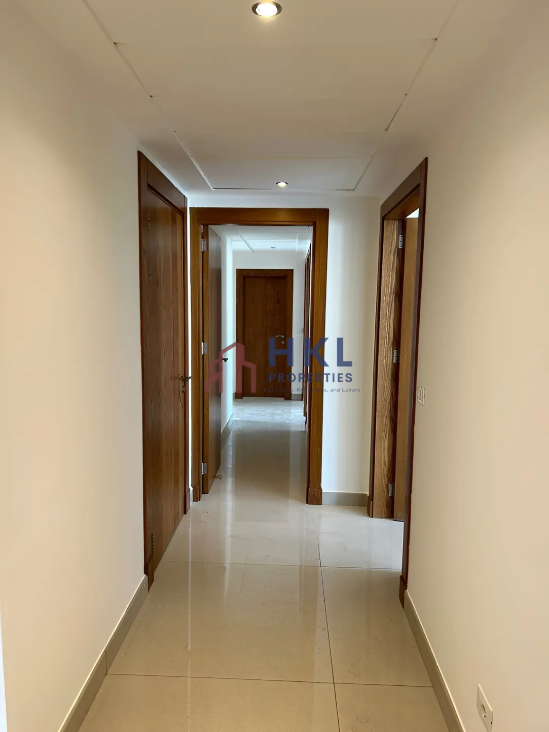 Apartment for rent in Manara, Beirut, Lebanon - 3 bed, 2 bath