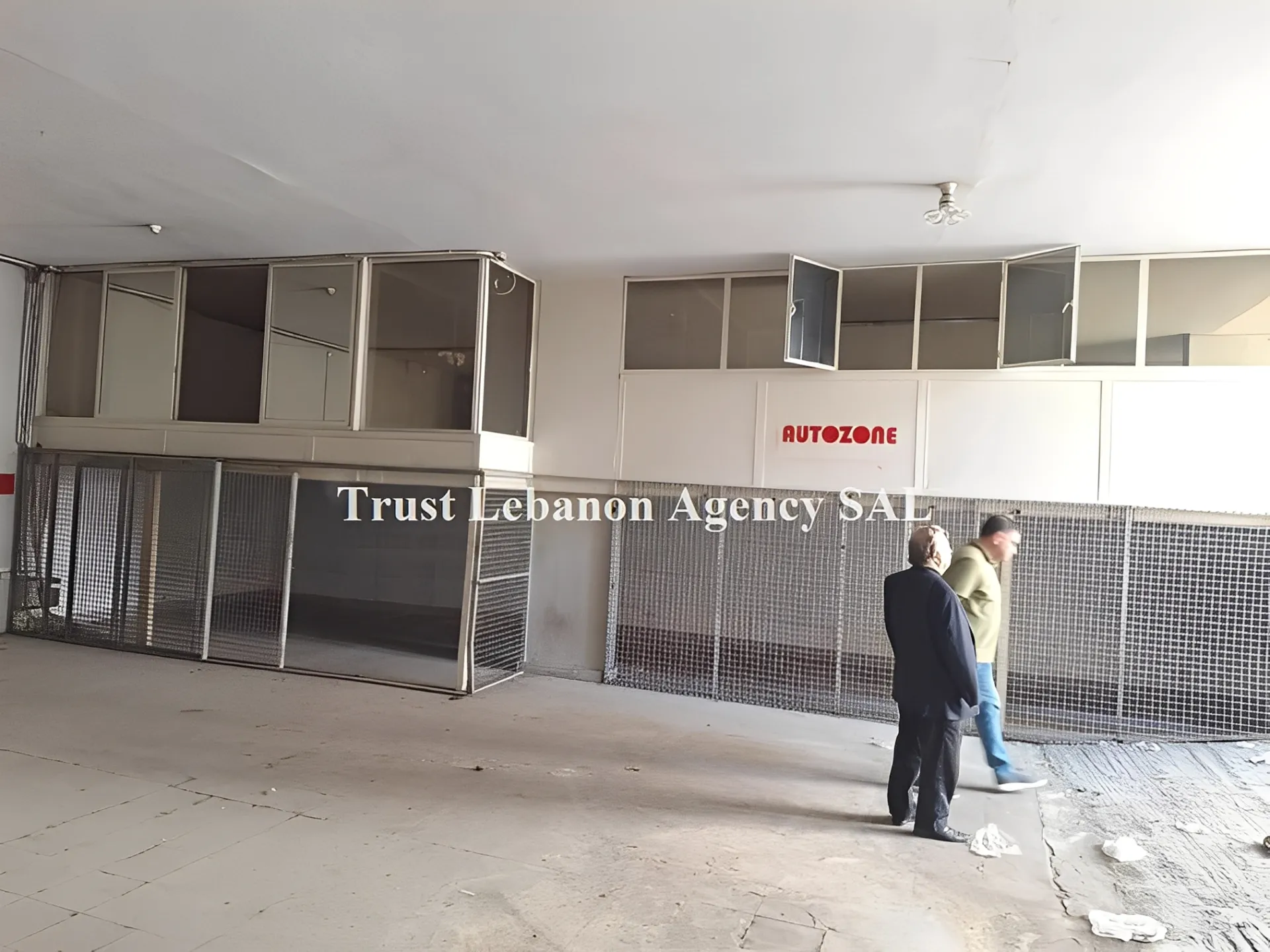 Warehouse for sale in Metn, Nahr El Mott