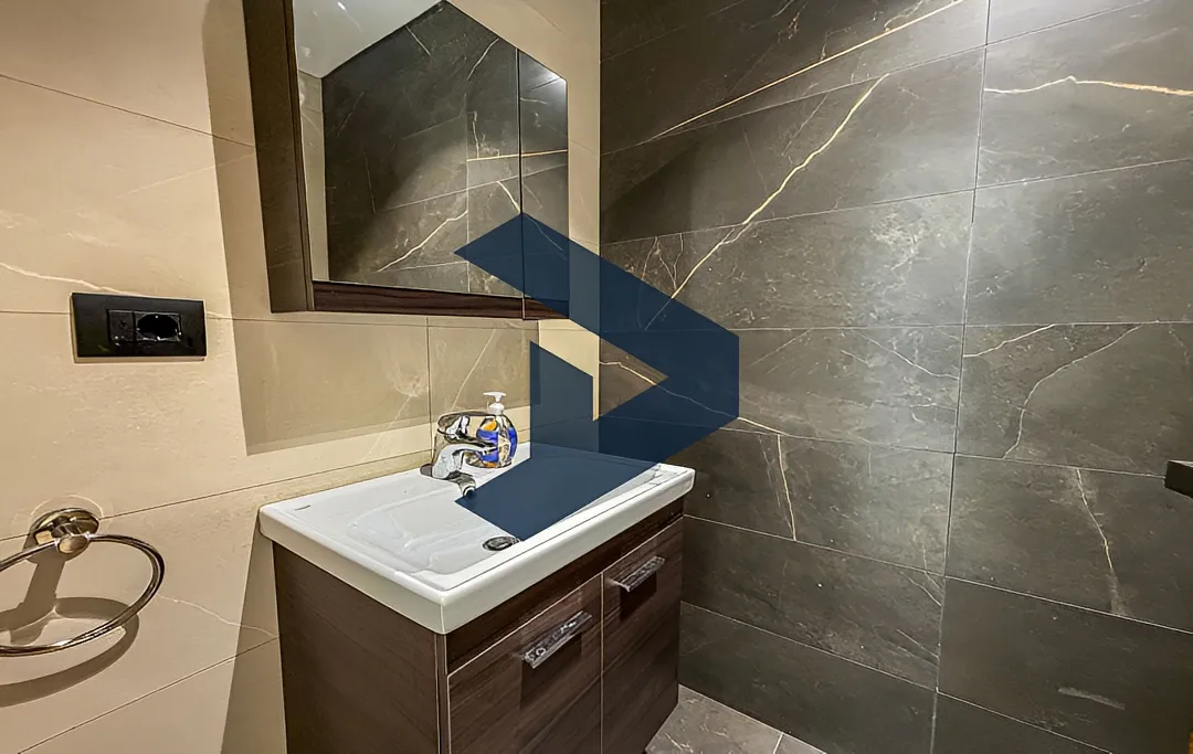 Apartment for rent in Ras Beirut, Beirut, Lebanon