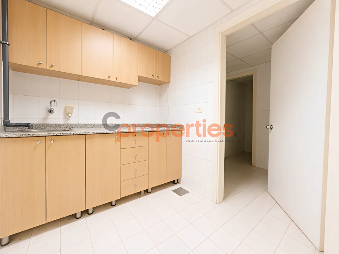 Shop for Rent in Hamra