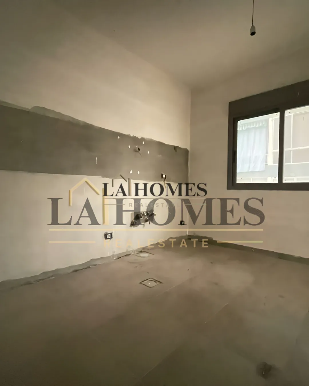Apartment for sale in Adonis